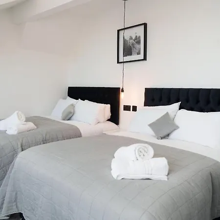 Semesterbostad Kitchener House