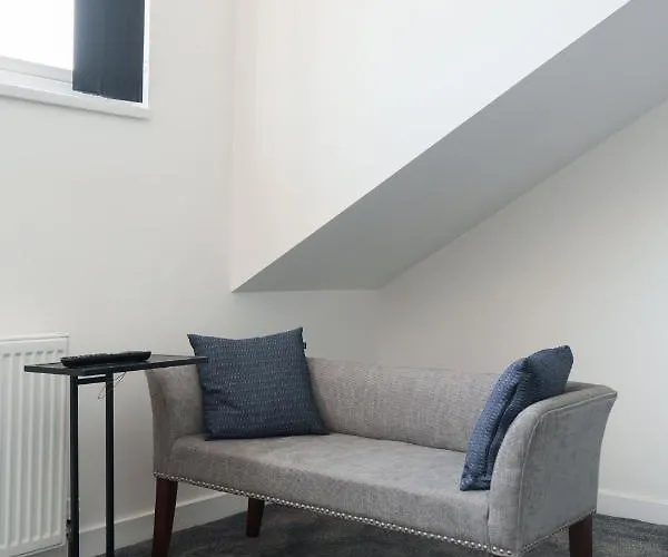 Kitchener House Holiday home Leeds (West Yorkshire)