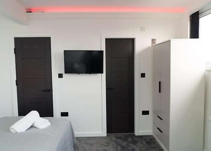 Kitchener House Leeds